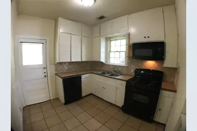 2900 Hampton Road, Austin, TX 78705 - Photo 2