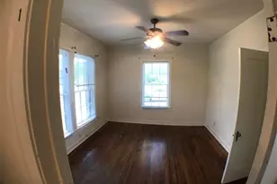 2900 Hampton Rd, Austin, TX 78705 - Photo 6