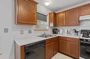 15419 Craig's Crest Path, Pflugerville, TX 78660 - Photo 14