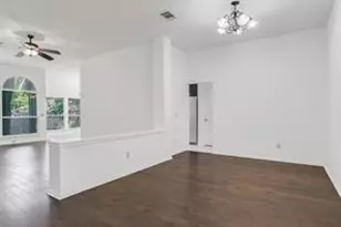 13012 Tantivy Dr, Austin, TX 78729 - Photo 4