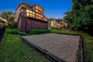309 SANTALUZ Ln, Austin, TX 78732 - Photo 34