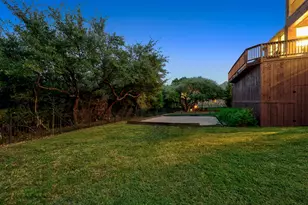 309 SANTALUZ Ln, Austin, TX 78732 - Photo 36
