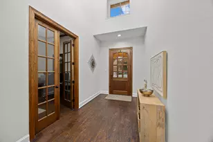 309 SANTALUZ Ln, Austin, TX 78732 - Photo 4