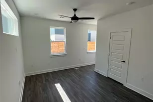 7603 Carver Ave, Austin, TX 78752 - Photo 1