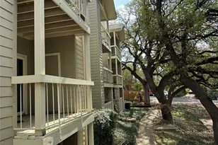 114 E 31st St, Austin, TX 78705 - Photo 14