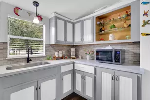 107 SW Forest Hill Cove, Dale, TX 78616 - Photo 6