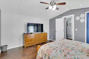 107 SW Forest Hill Cove, Dale, TX 78616 - Photo 10