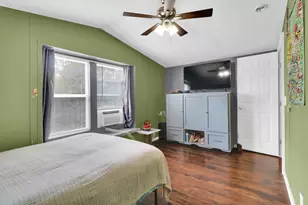 107 SW Forest Hill Cove, Dale, TX 78616 - Photo 14