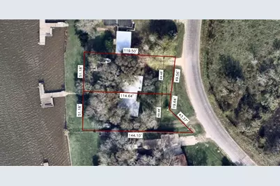 1828 Creekside Drive, Sargent, TX 77414 - Photo 12