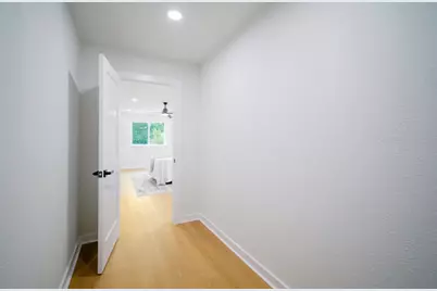 10219 W Rutland Village, Austin, TX 78758 - Photo 20