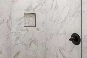 802 S Creek St, Fredericksburg, TX 78624 - Photo 12