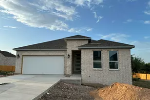121 Amber Oak Ln, Georgetown, TX 78628 - Photo 2