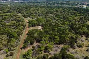 121 Amber Oak Ln, Georgetown, TX 78628 - Photo 20