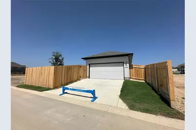 557 Porter Country Parkway, Buda, TX 78610 - Photo 10