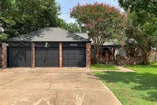 9016 Collinfield Dr, Austin, TX 78758 - Photo 2