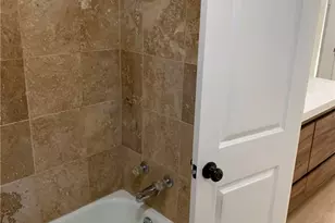 9016 Collinfield Dr, Austin, TX 78758 - Photo 32