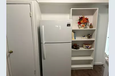 317 Webb Street, Smithville, TX 78957 - Photo 4