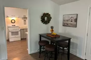 317 Webb St, Smithville, TX 78957 - Photo 6