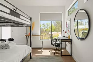 2214 S 3rd St, Austin, TX 78704 - Photo 10