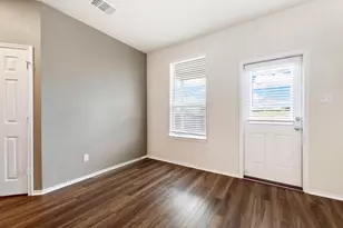 217 Innisfree Rd, Jarrell, TX 76537 - Photo 18