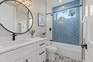 8006 Gault St, Austin, TX 78757 - Photo 10