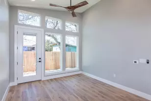 8006 Gault St, Austin, TX 78757 - Photo 4