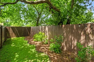 8006 Gault St, Austin, TX 78757 - Photo 20