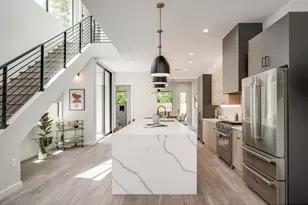 409 Clover Ct, Austin, TX 78745 - Photo 6