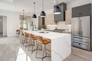 409 Clover Ct, Austin, TX 78745 - Photo 2