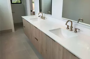 409 Clover Ct, Austin, TX 78745 - Photo 14