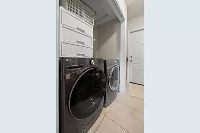7512 Saint Louis Street, Austin, TX 78757 - Photo 14