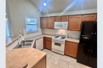 2509 Elara Drive, Austin, TX 78725 - Photo 8