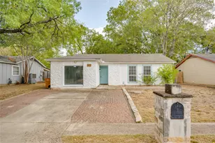 4410 Dove Springs Dr, Austin, TX 78744 - Photo 4