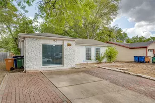 4410 Dove Springs Dr, Austin, TX 78744 - Photo 2