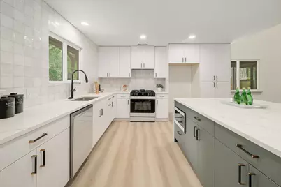 6601 Corpus Christi Drive, Austin, TX 78729 - Photo 12