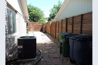 1625 Chippeway Lane, Austin, TX 78745 - Photo 26