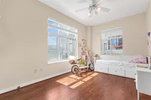 711 W 26th St, Austin, TX 78705 - Photo 12