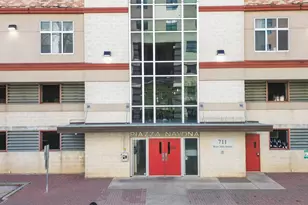 711 W 26th St, Austin, TX 78705 - Photo 1