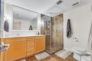 711 W 26th St, Austin, TX 78705 - Photo 20