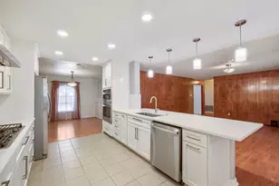 6018 Woodwick Dr, Windcrest, TX 78239 - Photo 14