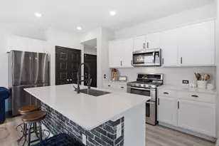 8525 Leroi Dr, Austin, TX 78744 - Photo 10