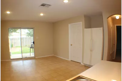 12321 Kilmartin Lane, Austin, TX 78754 - Photo 14