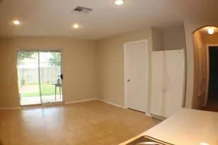 12321 Kilmartin Ln, Austin, TX 78754 - Photo 14