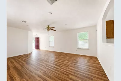 12321 Kilmartin Lane, Austin, TX 78754 - Photo 2