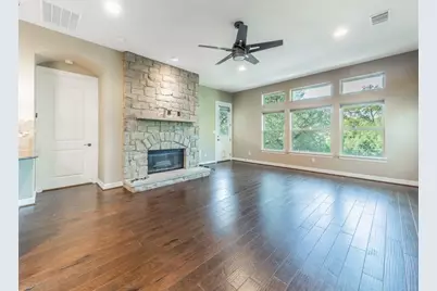 826 San Remo Boulevard, Lakeway, TX 78734 - Photo 2