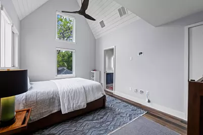 1201 W 39th 1/2 Street #B, Austin, TX 78756 - Photo 16
