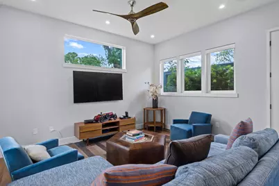 1201 W 39th 1/2 Street #B, Austin, TX 78756 - Photo 12