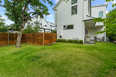 1201 W 39th 1/2 Street #B, Austin, TX 78756 - Photo 30
