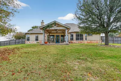 304 Speed Horse, Liberty Hill, TX 78642 - Photo 2