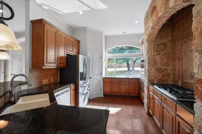 304 Speed Horse, Liberty Hill, TX 78642 - Photo 10